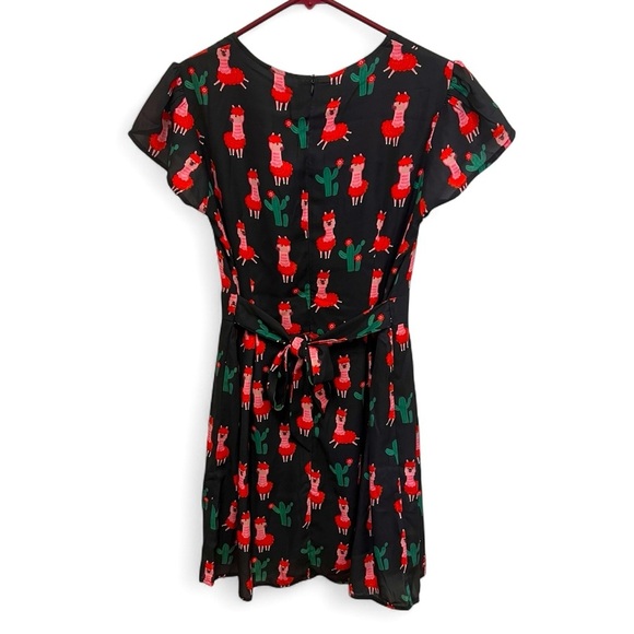 Paper Plane London llama print dress with attached belt size small/medium - Picture 2 of 15